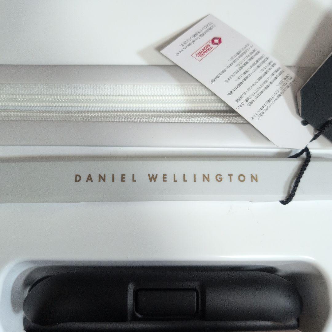 新品未使用 Daniel Wellington キャリーカート