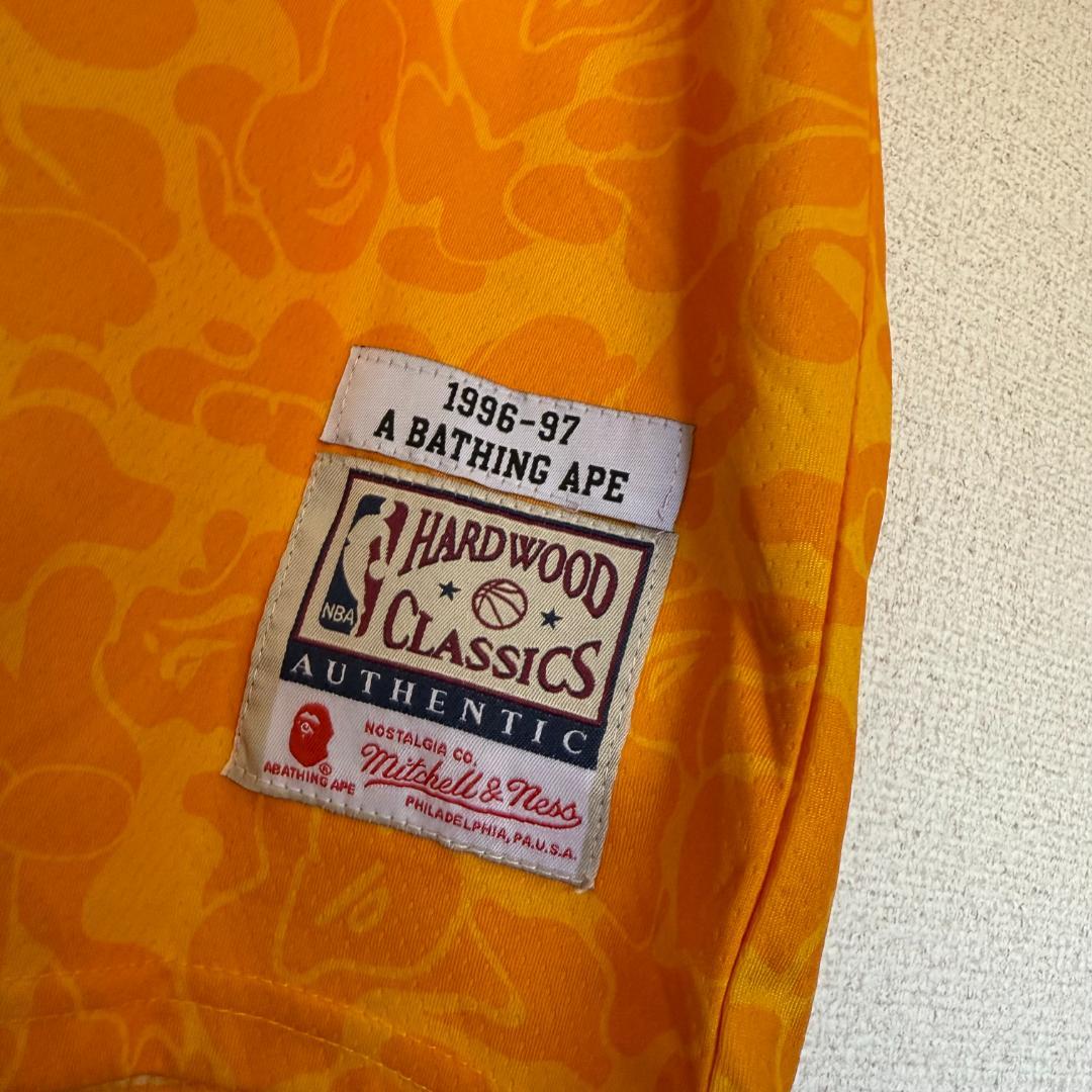 A BATHING APE®︎ × Mitchell & Ness × NBA