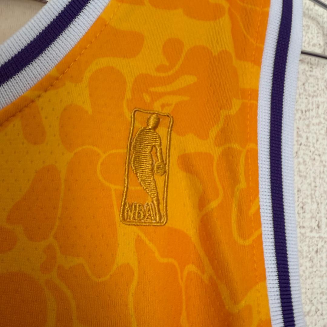 A BATHING APE®︎ × Mitchell & Ness × NBA