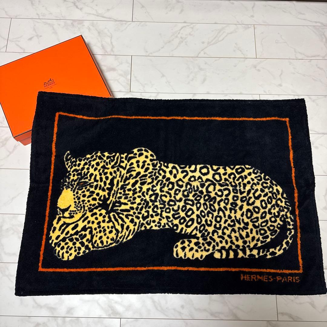 エルメス　ビーチタオル　ラグ　バスマット