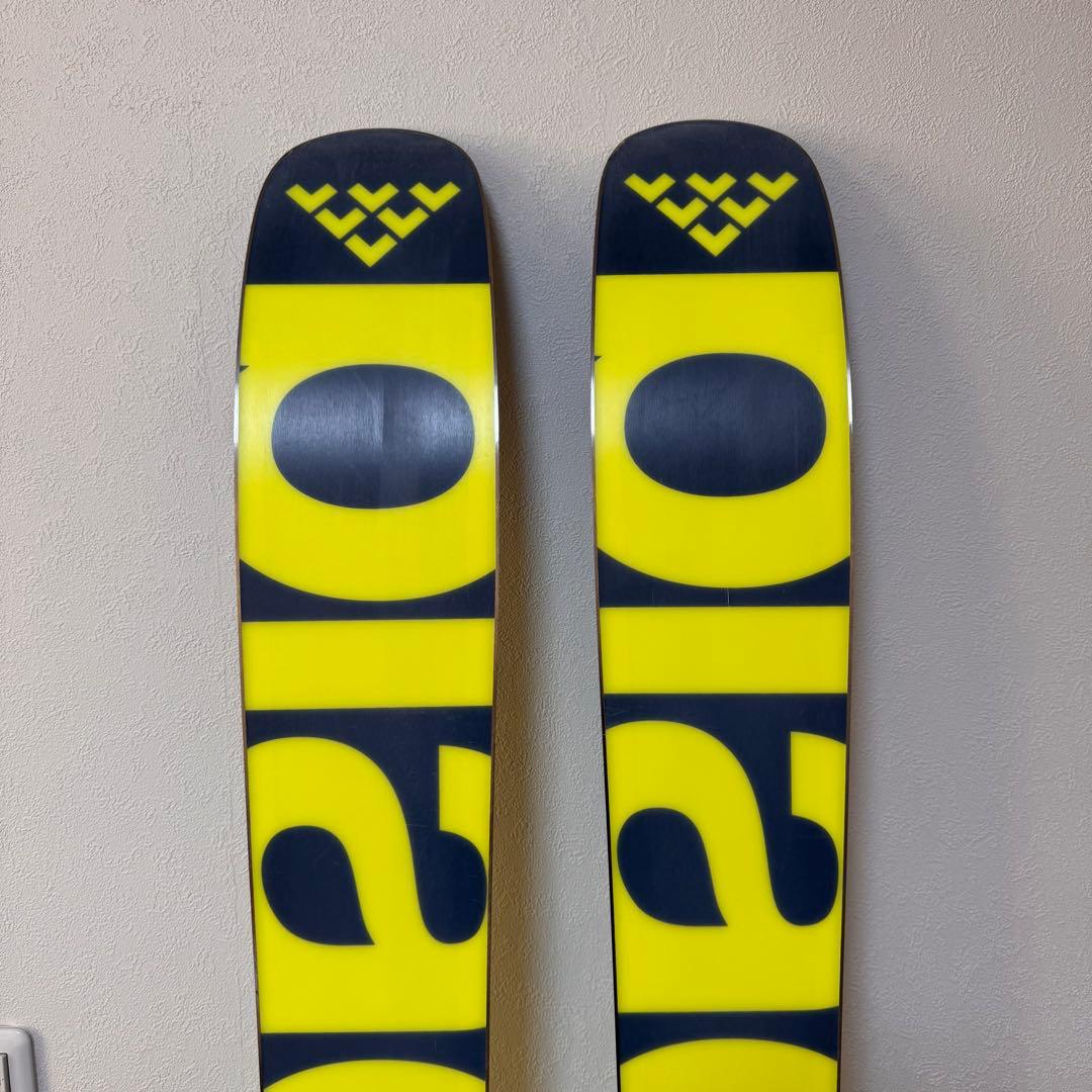 スキー blackcrows atris + 22designs Lynx