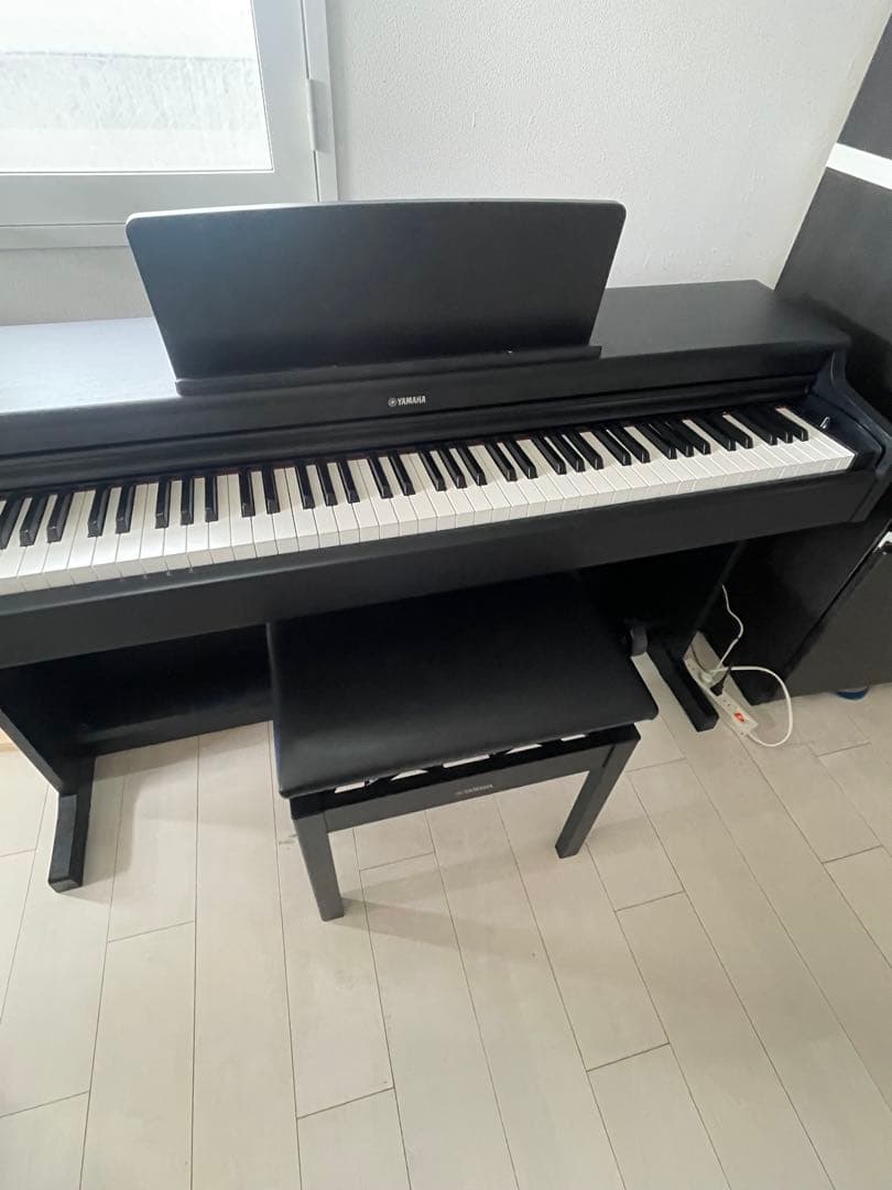 Yamaha 電子ピアノ 88鍵盤 ブラック札幌市内在住限定