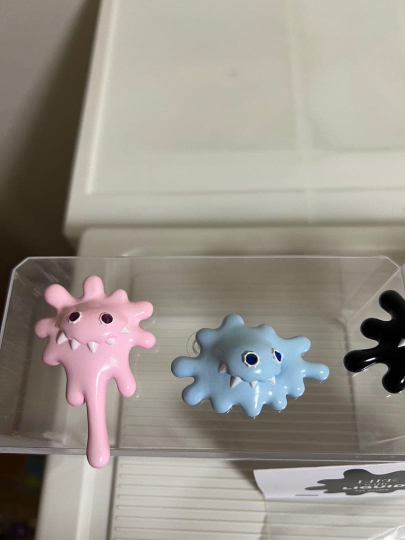 インスティンクトイ　LIFE with LIQUID、ピンク、水色