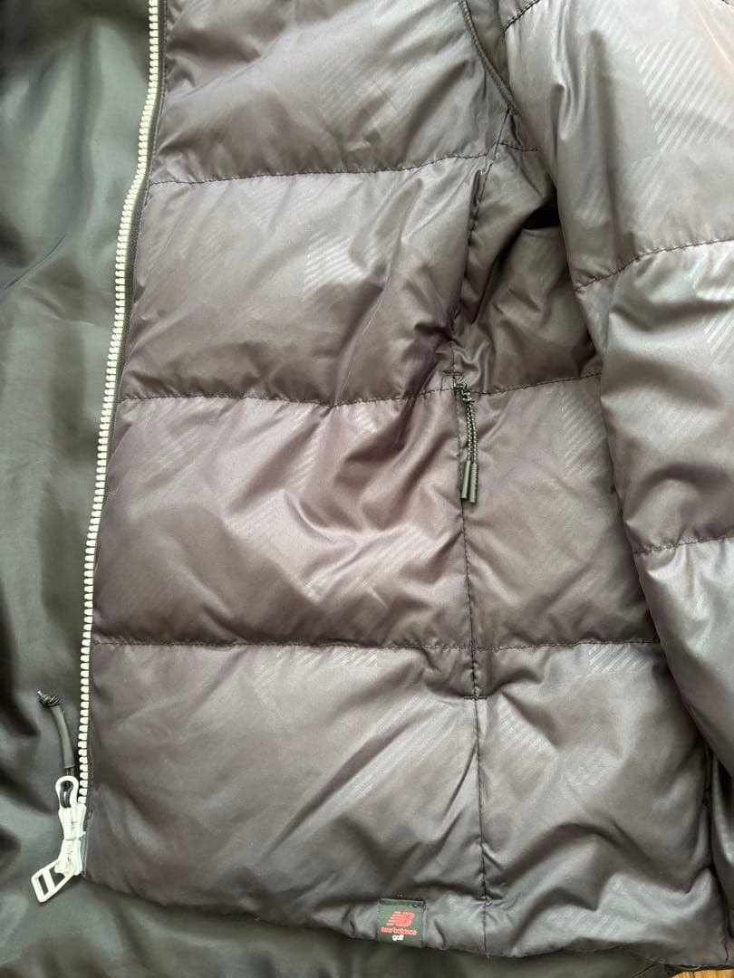 フード付き ダウンジャケット（袖脱着式）