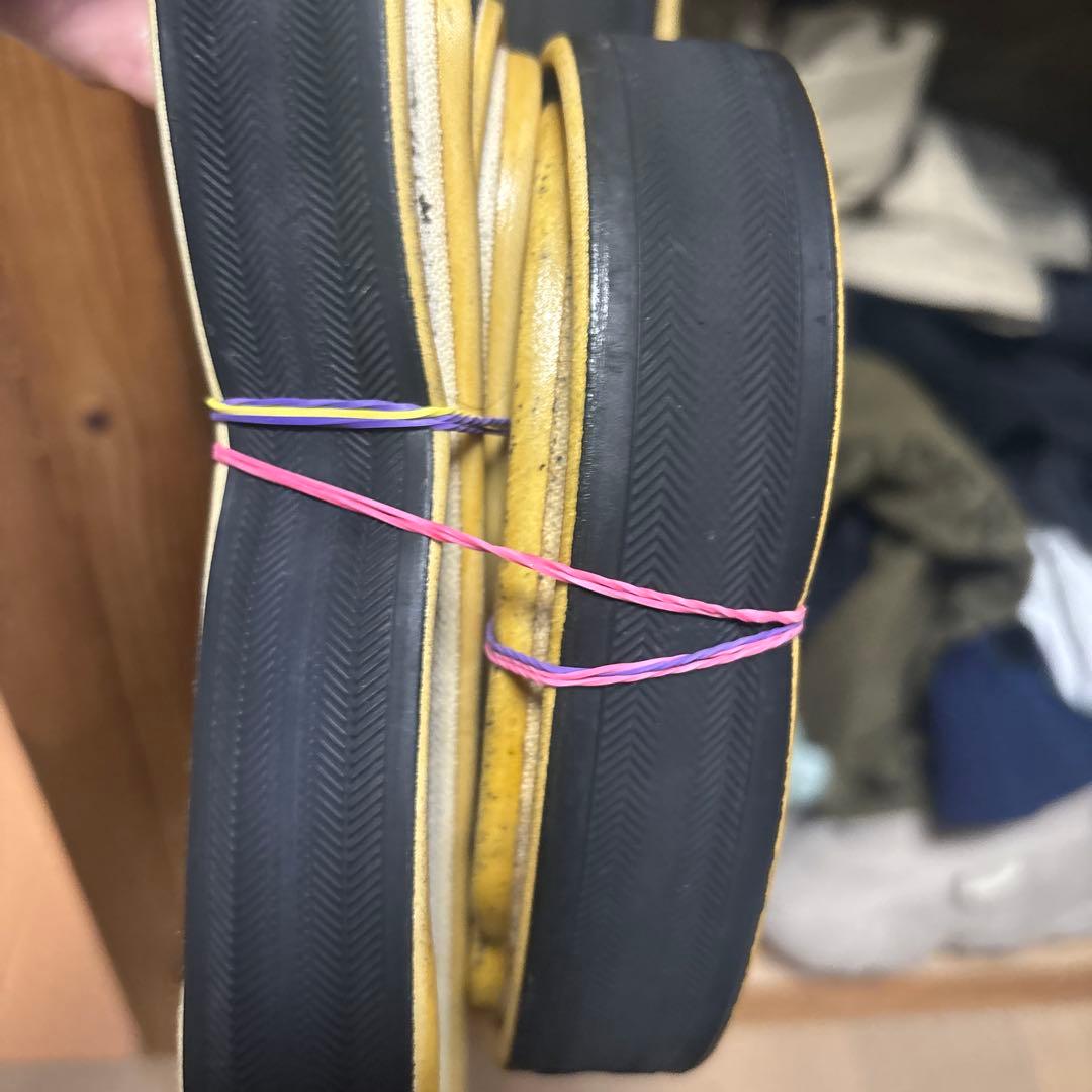 ビットリアラリー　チューブラータイヤ 黒/黄色