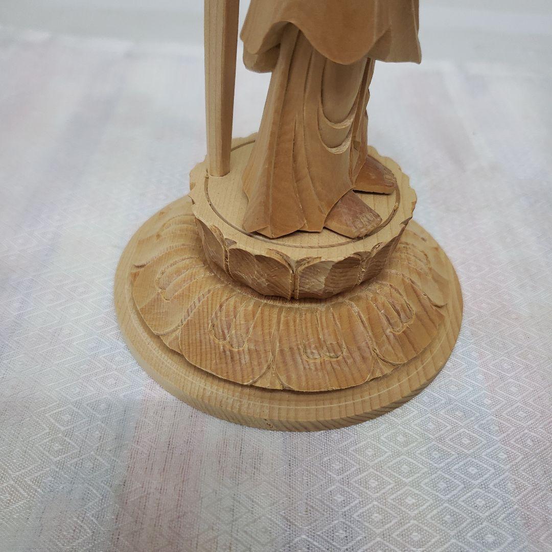 Ｂフライデー蔵出し特価　優しい仏像★ヒバ材 慈母観音菩薩像4.5寸立★約22cm