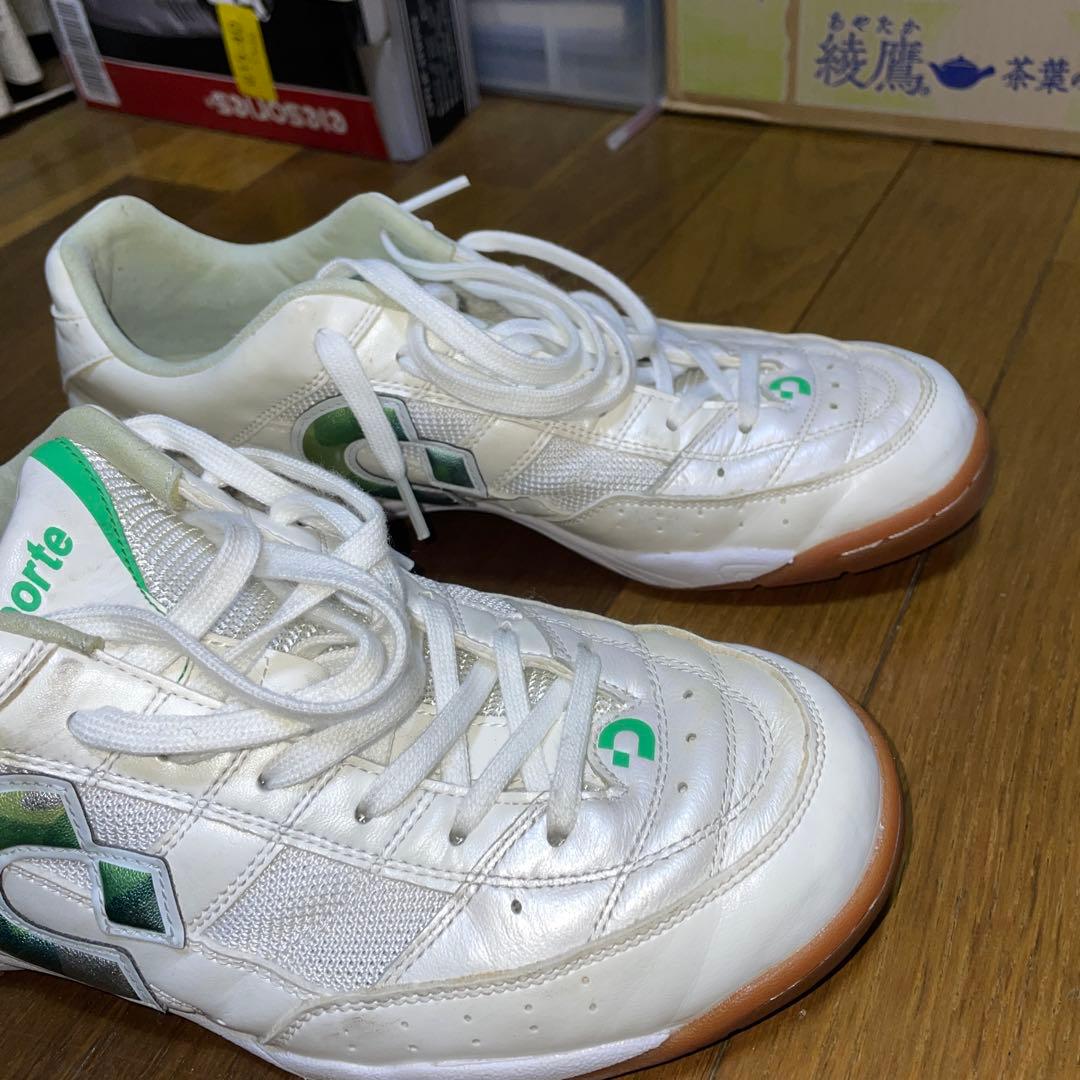 超美品　使用1回 Desporte フットサルシューズ ホワイト/グリーン