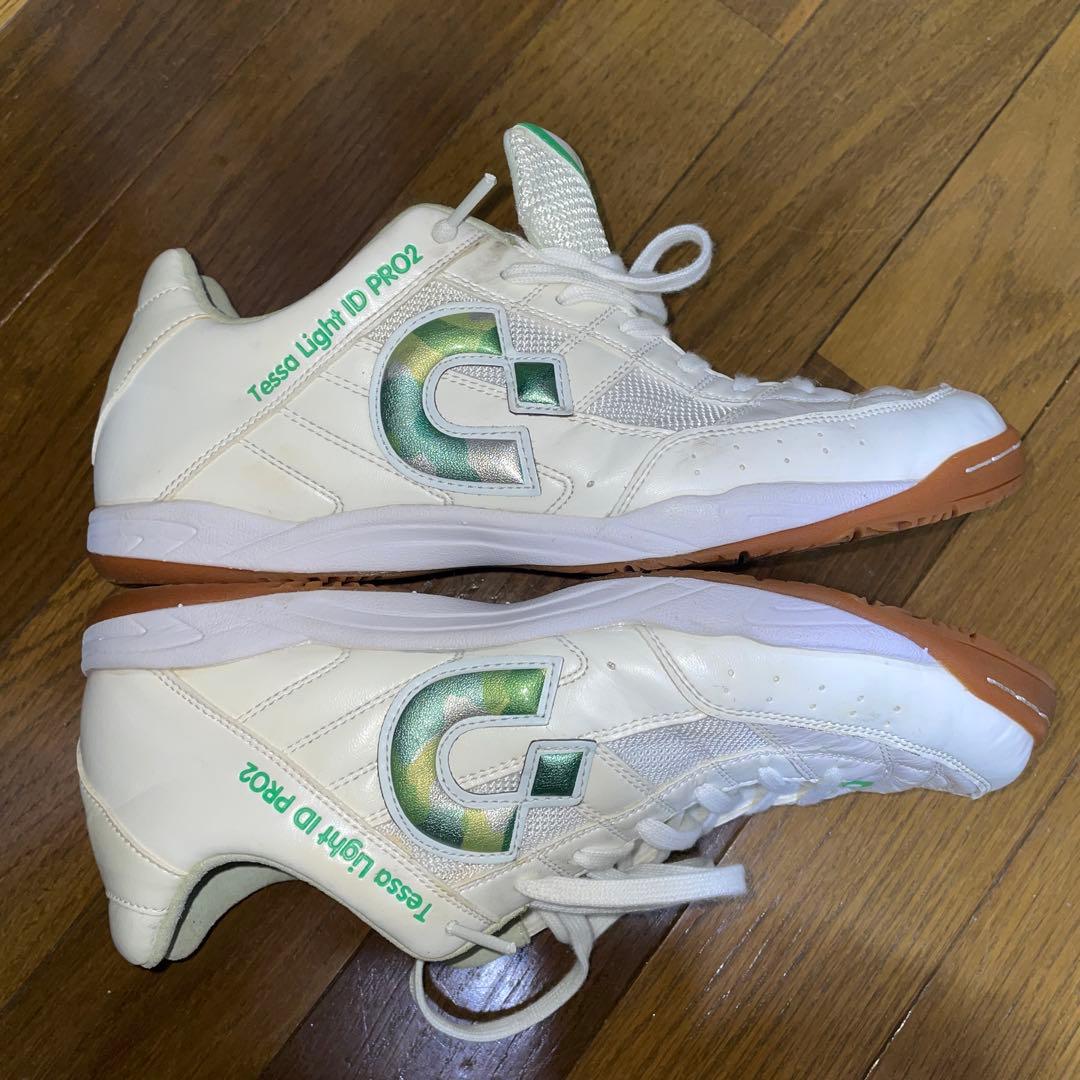 超美品　使用1回 Desporte フットサルシューズ ホワイト/グリーン