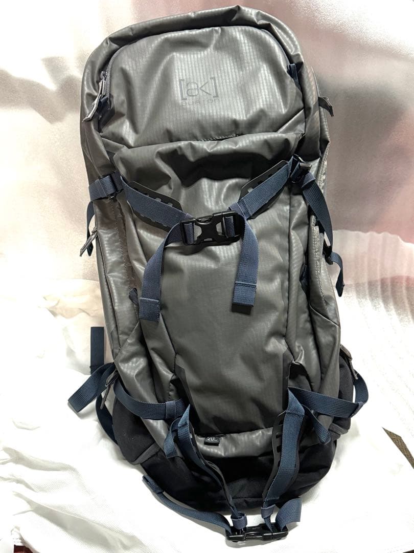 Burton [ak] Incline 20L Backpack バックパック