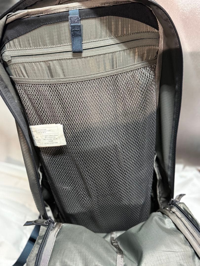 Burton [ak] Incline 20L Backpack バックパック