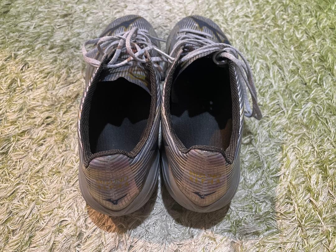 値下げ　美品　MIZUNO α2 JAPAN 限定カラー 25cm