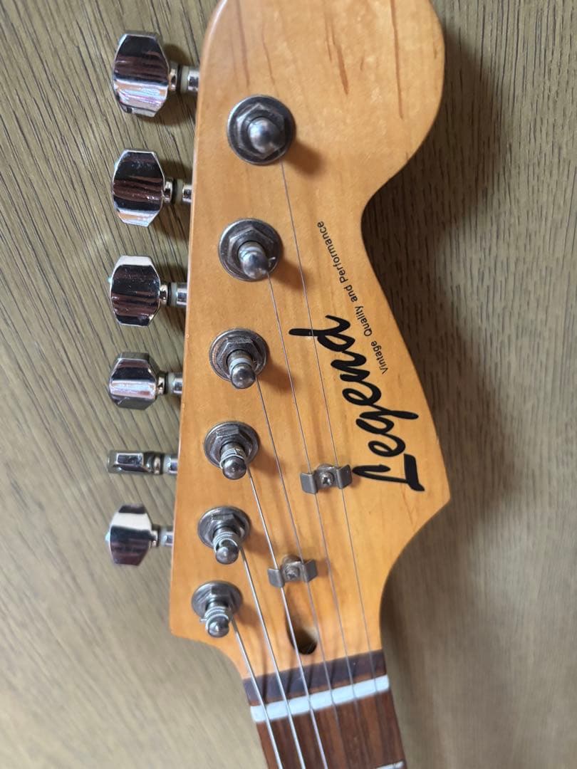 Legend by Fender ストラトキャスター