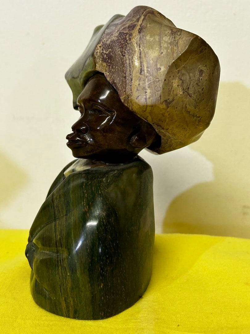 Paul Kgaile 彫刻　アフリカンアート　女