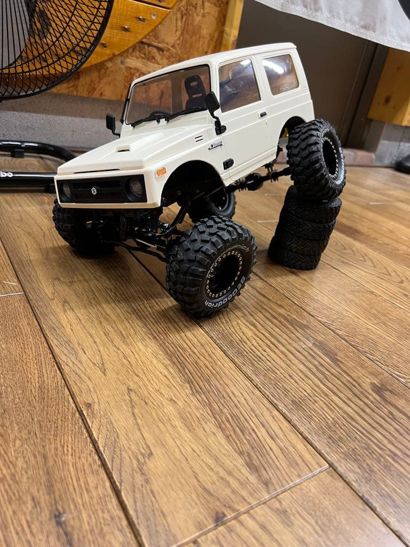 WPL JAPAN スズキ ジムニー ラジコン C-74 リフトアップ　深リム