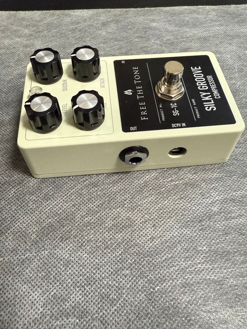 【週末値下げ】FREE THE TONE SILKY GROOVE SG-1C