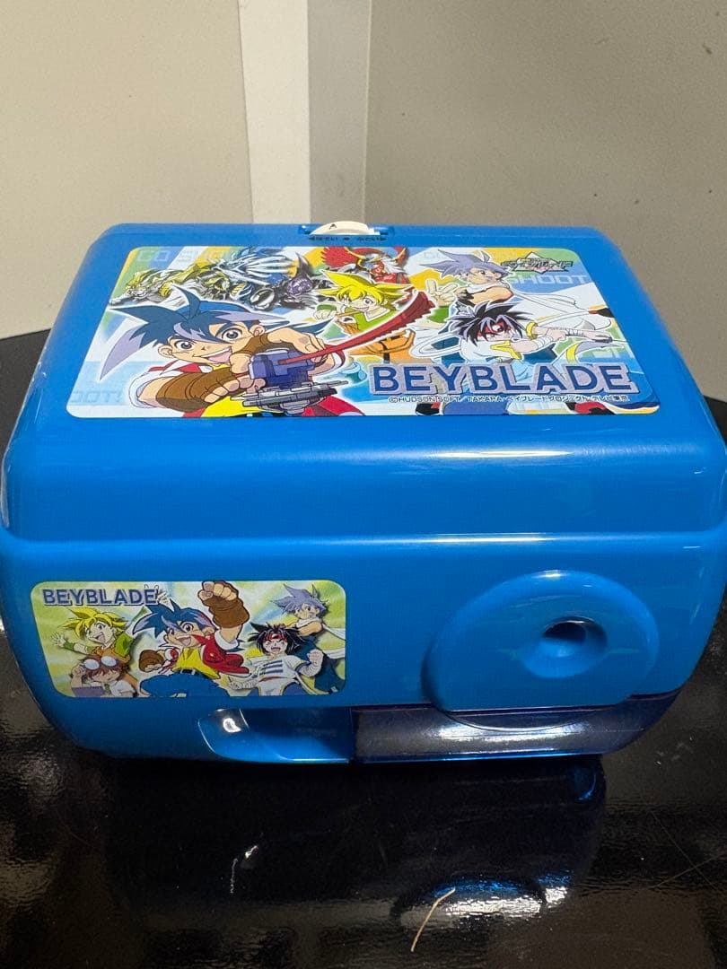 【付属品有激レア品】爆転シュートベイブレード 電動式鉛筆削り器