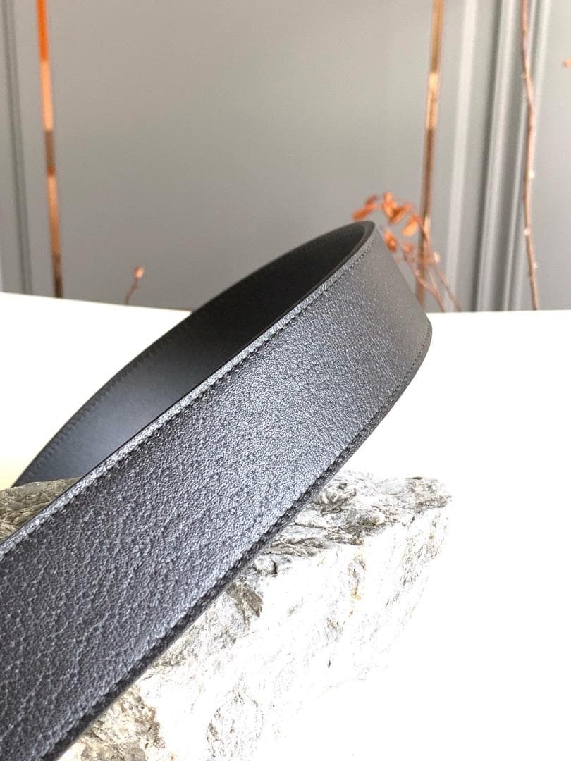 GUCCI ブラック レザー ベルト GGロゴ 90