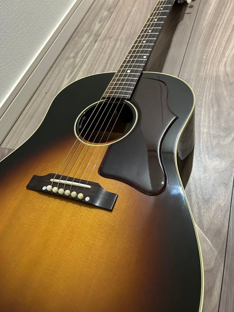 2023年製　gibson J-45 50s' original