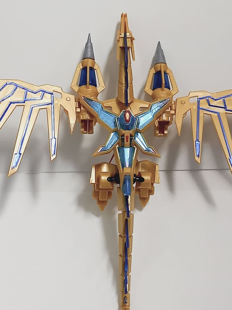 MODEROID ダイナゼノン ／ グリッドマン&ビッグゴルドバーン　2ヶセット