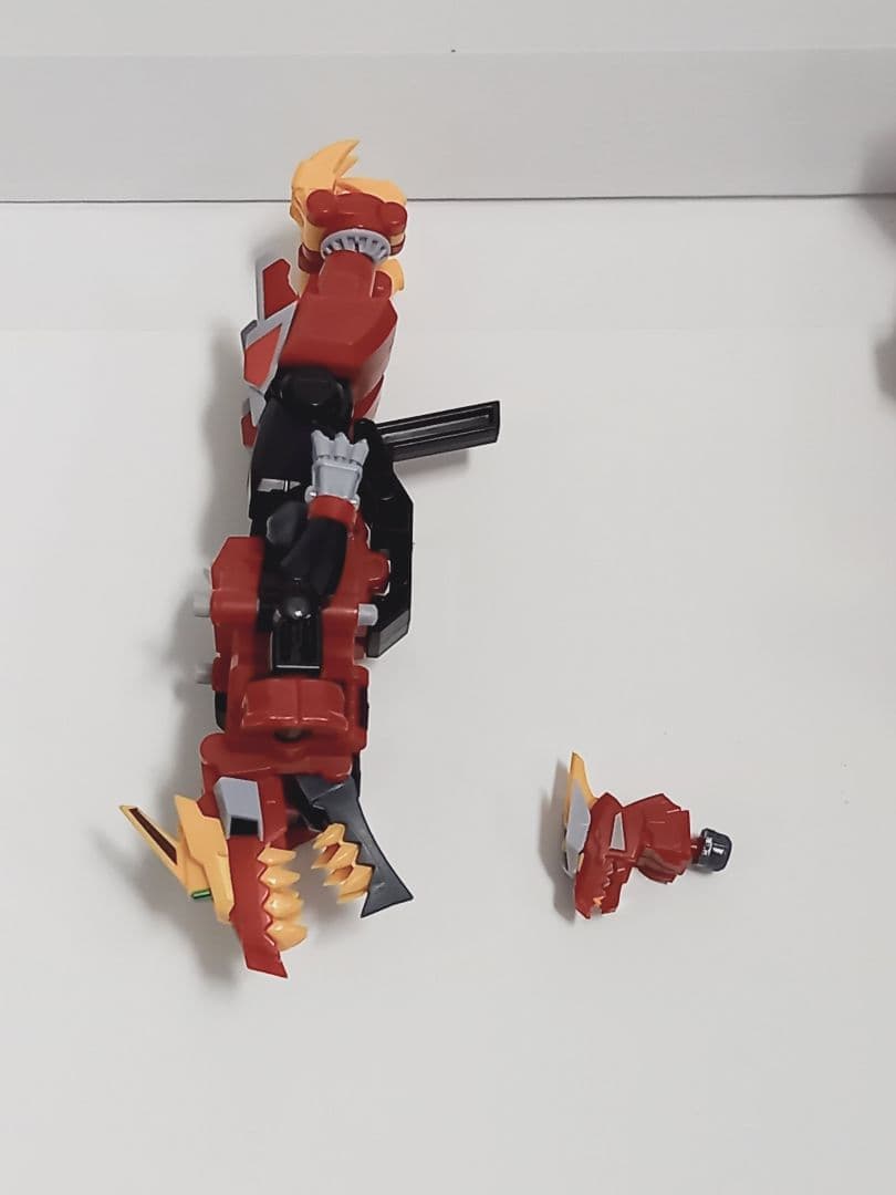 MODEROID ダイナゼノン ／ グリッドマン&ビッグゴルドバーン　2ヶセット