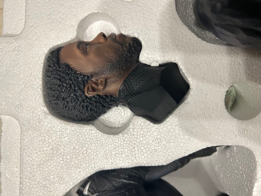 Black Panther スタチュー