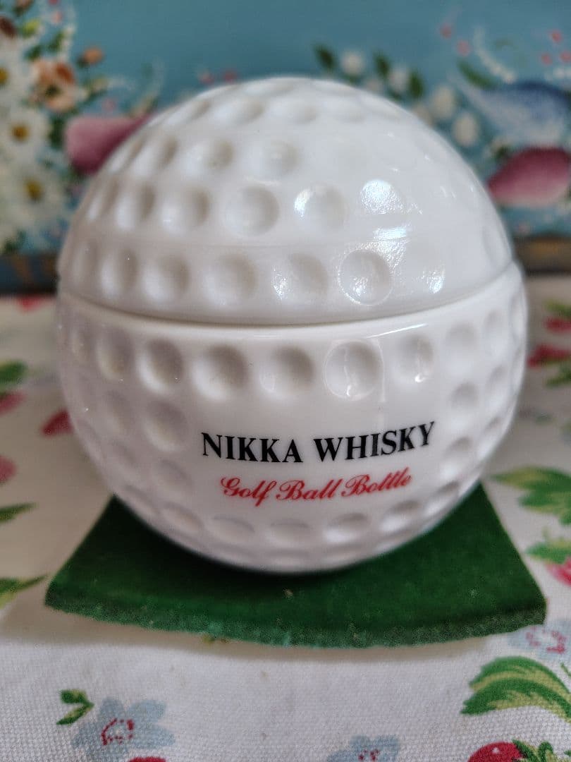 ニッカウヰスキー ゴルフボールボトル サントリー　ウイスキー ミニボトル