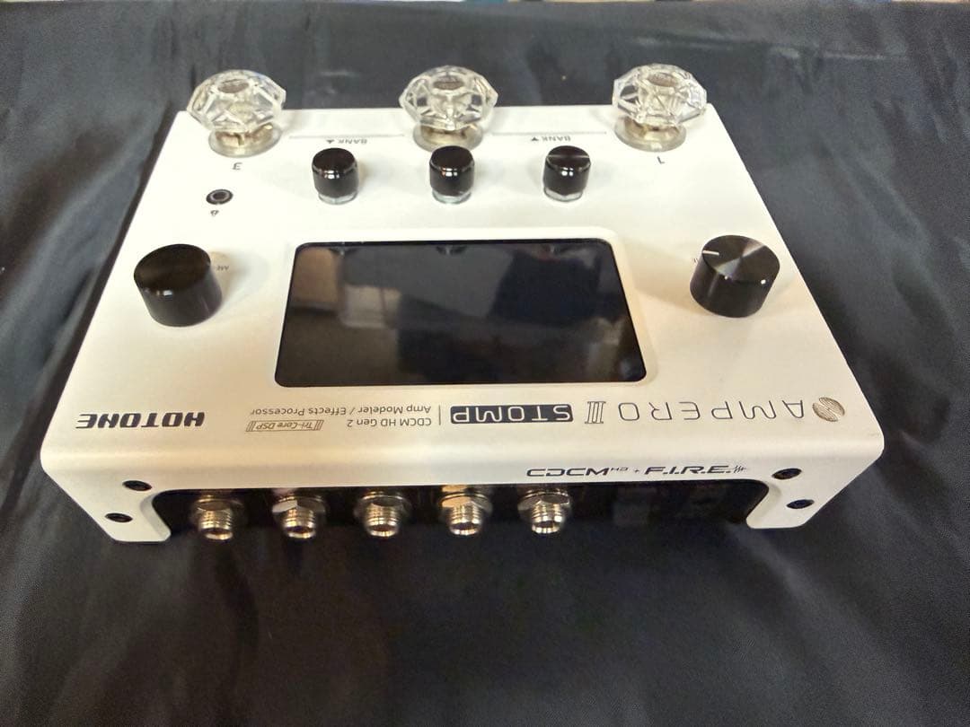 ギター HOTONE AMPERO II STOMP + SOUL PRESSII