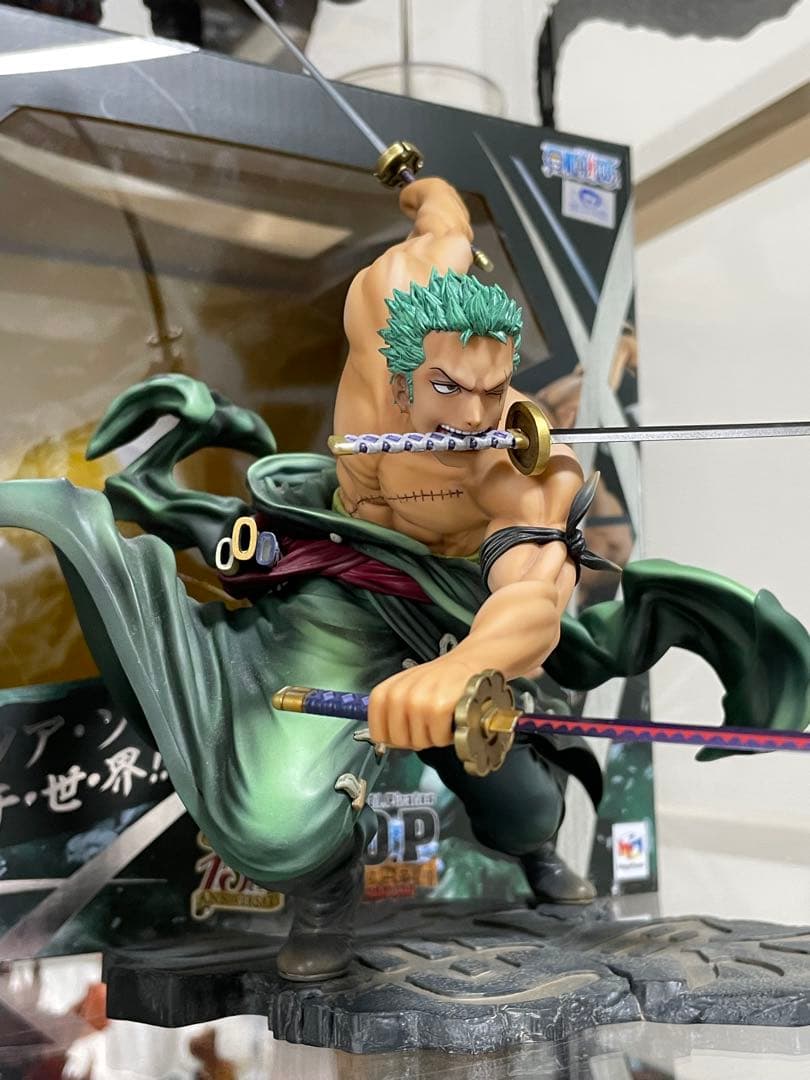 ロロノア・ゾロ Ver.三・千・世・界!!!