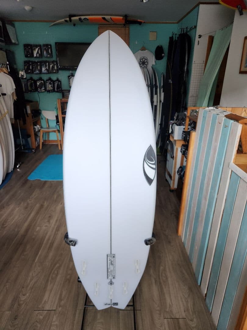 NEW 新品送込　Sharp Eye 5.4 Zipper 5フィン S3020