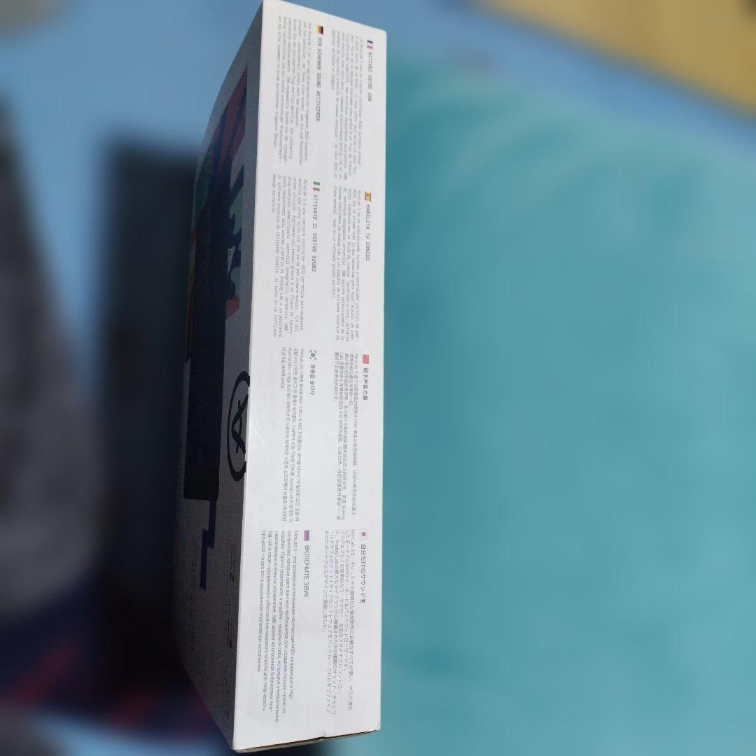 Arturia MiniLab 3 MIDIコントローラー