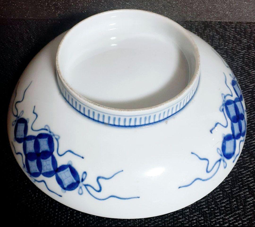 江戸時代後期　後期藍鍋島　芙蓉文様　裏面　七宝繋ぎ文様　櫛高台　21.4cm鉢