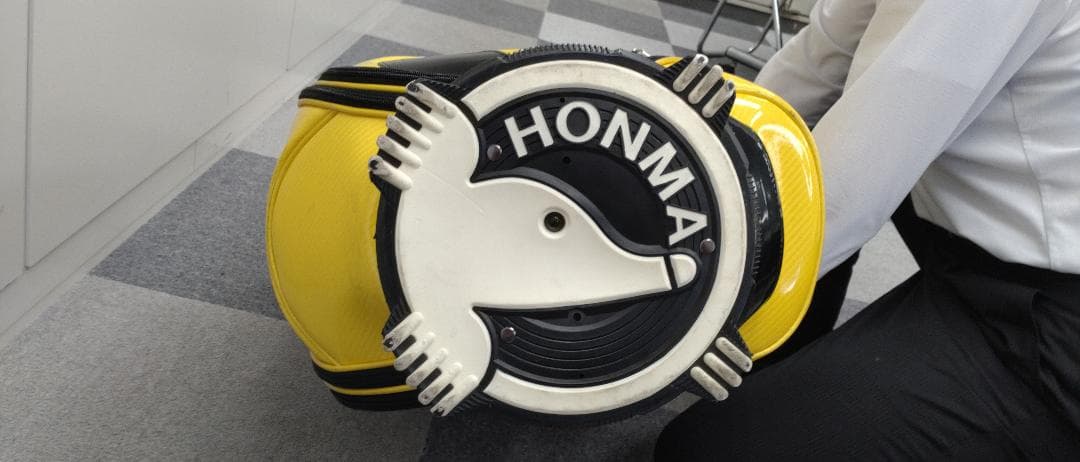 26名サイン入り本間ゴルフバッグ