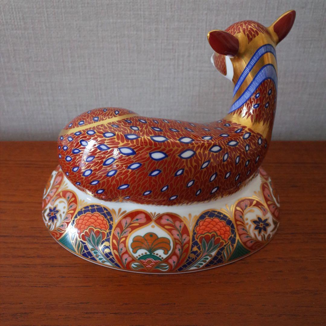 ロイヤルクラウンダービー／限定品フィギュリン／バンビ／鹿の置物／英国アンティーク