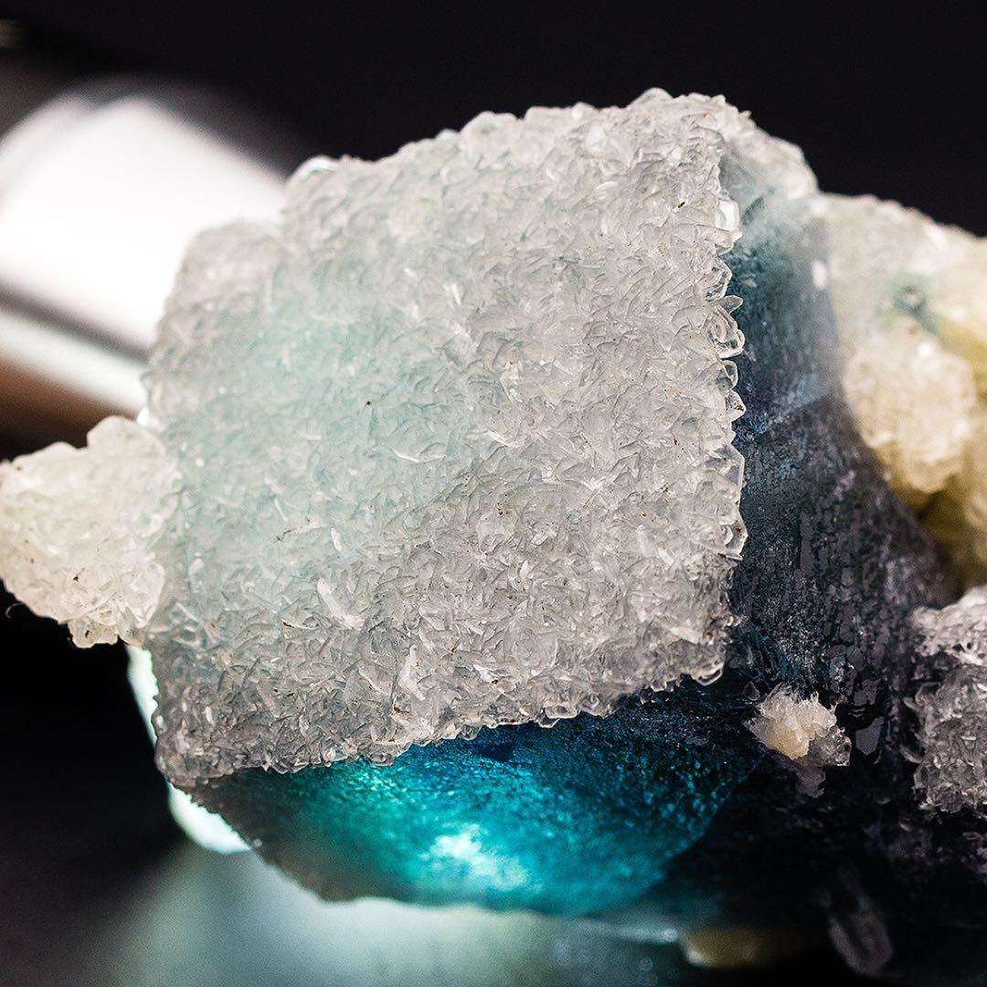 中国 ヤオガンシャン フローライト 天然石 原石 鉱物標本 鉱石 蛍石 1679