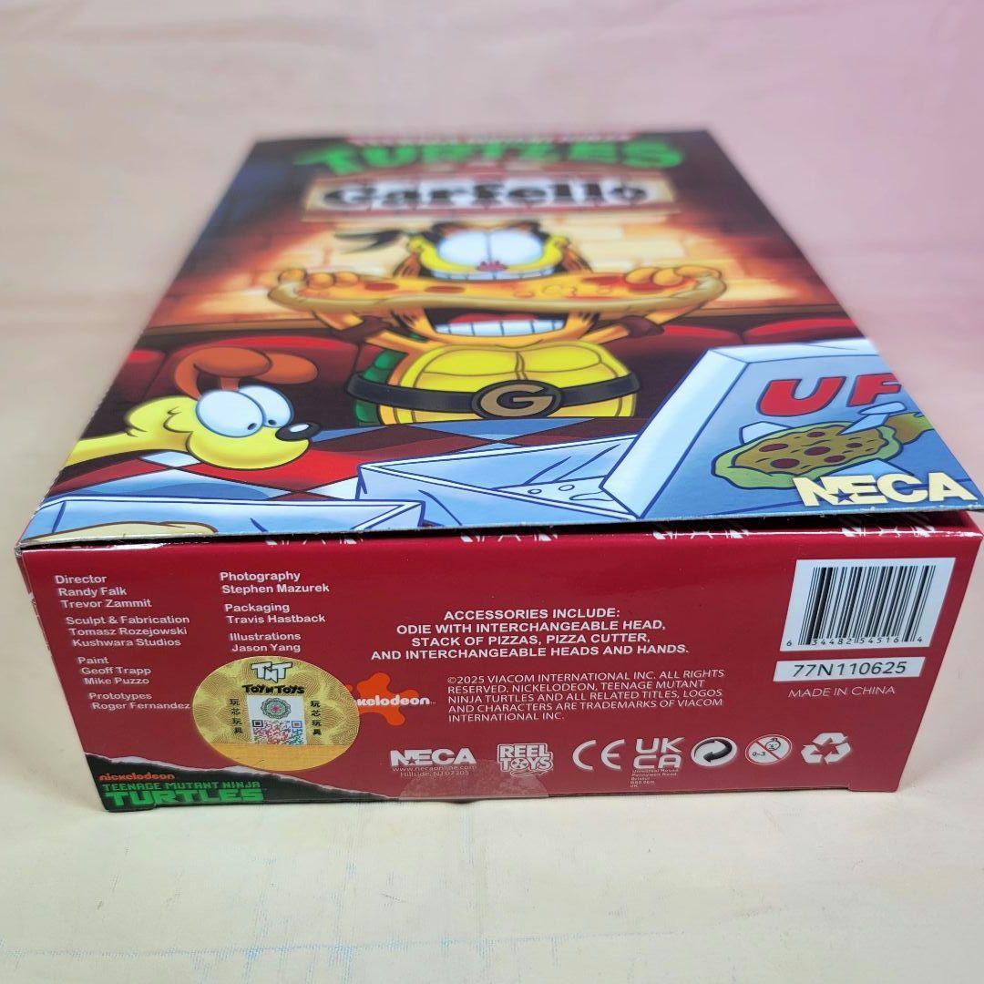 【NECA】新品 正規品 TMNT タートルズ エイプリル 5人目のタートルズ