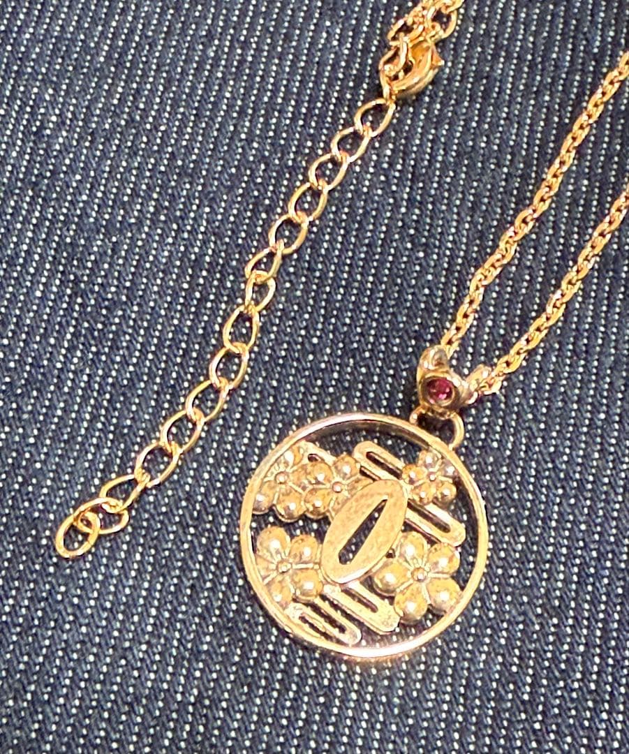 【中古】鬼滅の刃　鬼滅　鍔　ネックレス　バンダイ　栗花落カナヲ