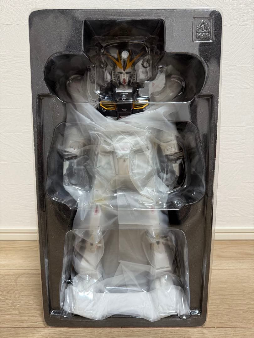 LSTRUCTURE 解体匠機 RX-93νガンダム&フィン・ファンネル