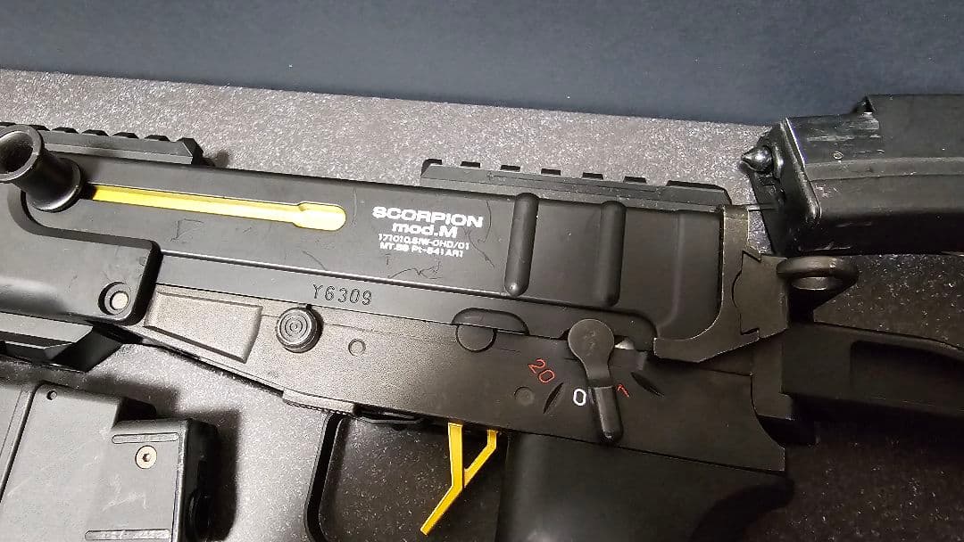 東京マルイ　スコーピオン　Mod.M