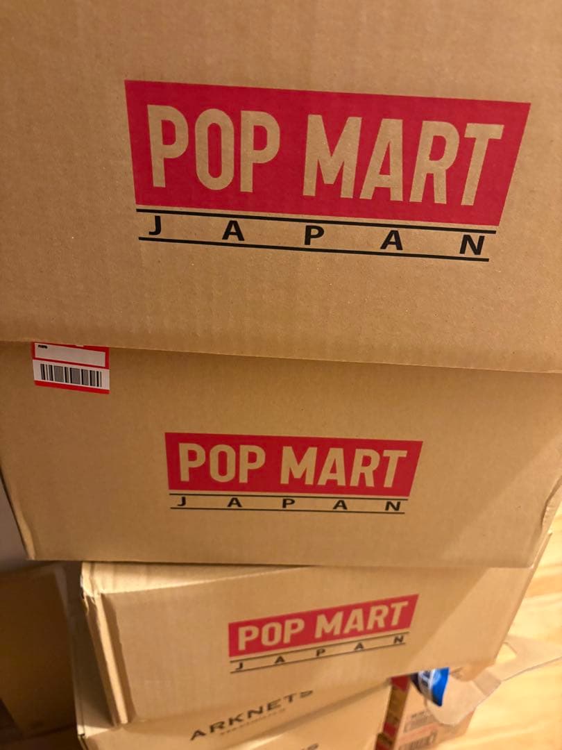 ポップマート　ラブブ　エナジー アソートボックスx2