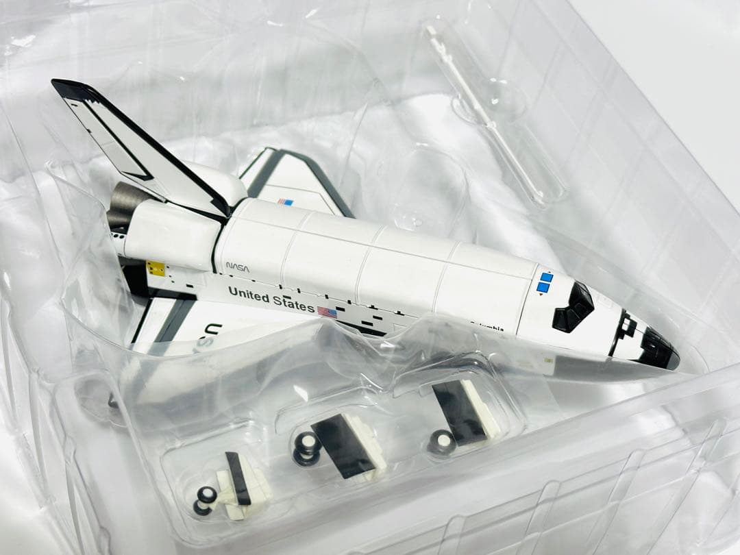 ホビーマスター 1/200 スペースシャトルオービター STS-1