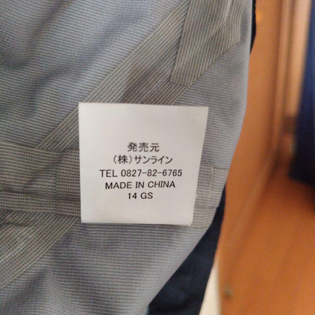 サンライン防寒レインフィッシングウェアLL上下セット10時間位使用しました
