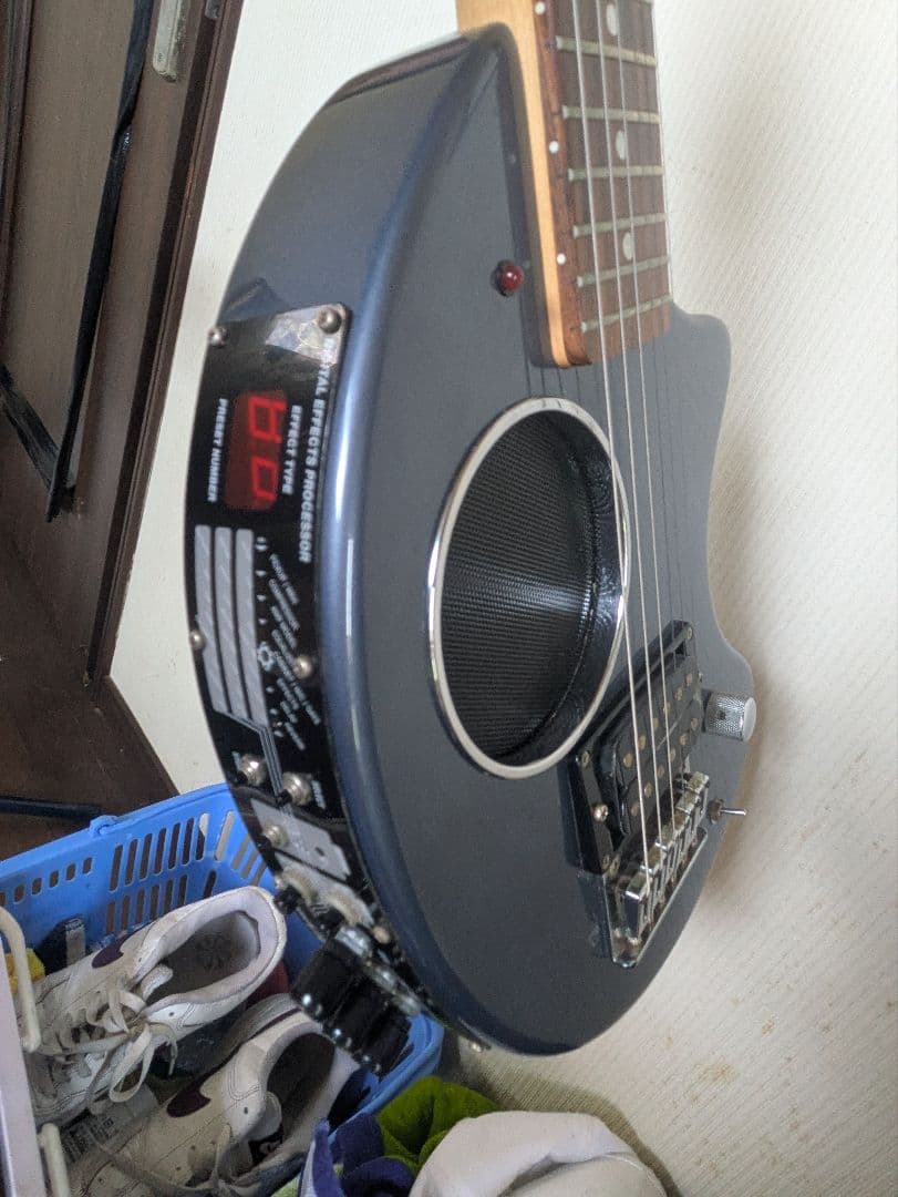 アンプ内蔵ギター digi　zo ハイパー 極上品