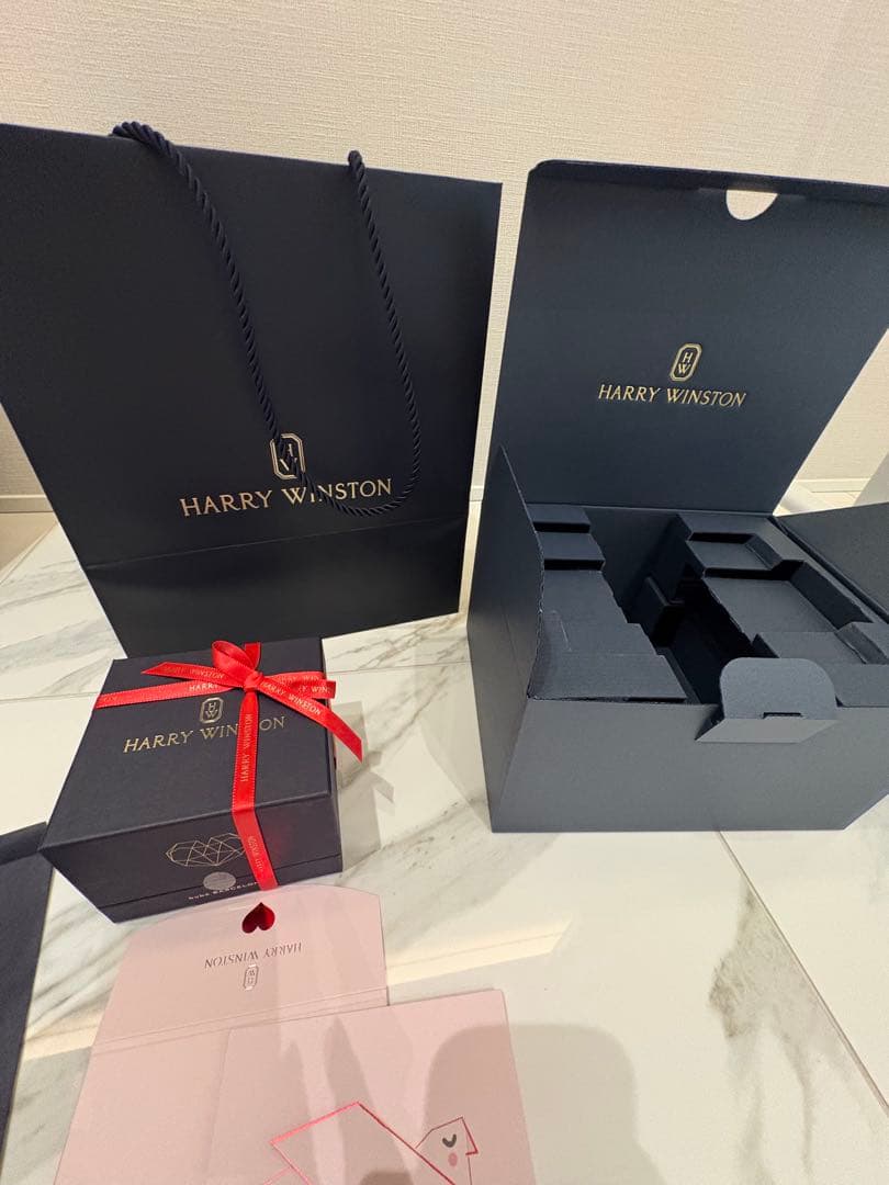 ハリーウィンストン　非売品　バレンタインチョコレート2026 babo