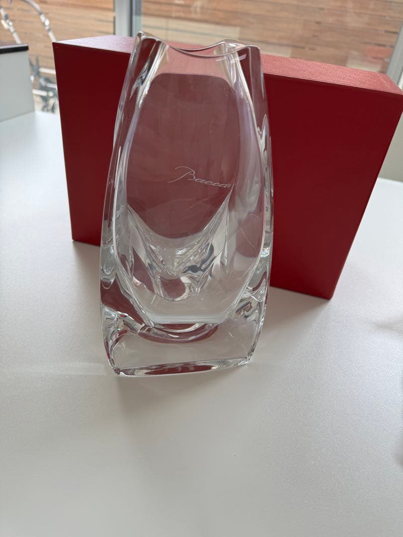 Baccarat クリスタルガラス 花瓶 箱付き