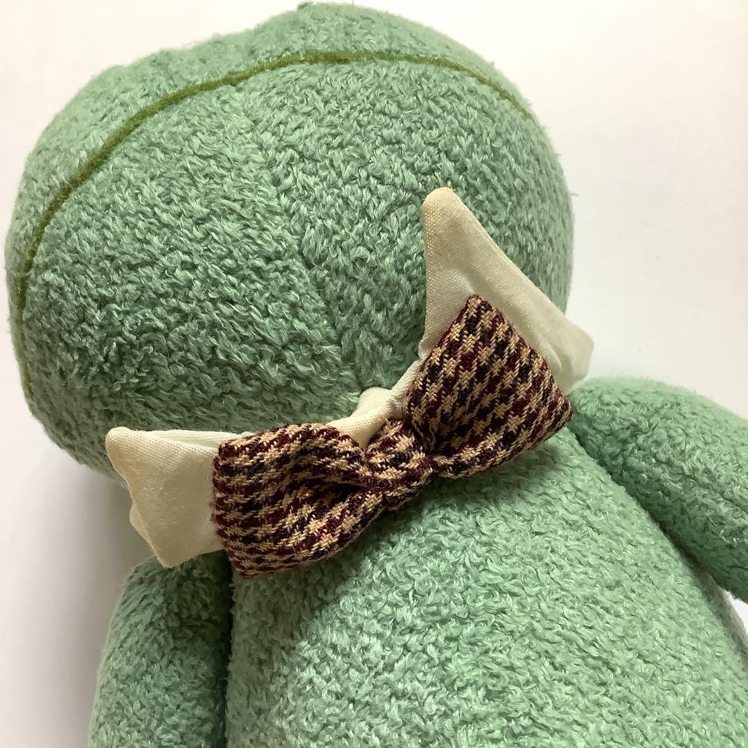 モンスイユ　カエル　ぬいぐるみ