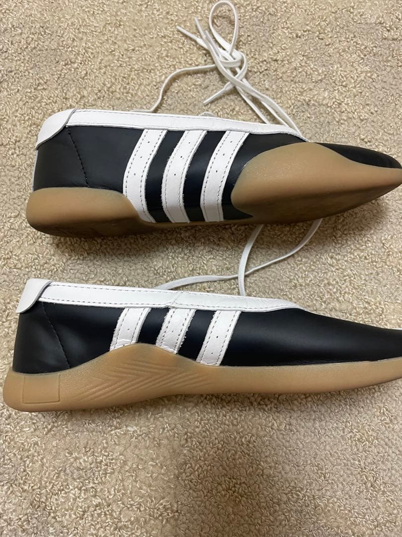 アディダス　adidas テコンドーメイバレエ　23cm ブラック