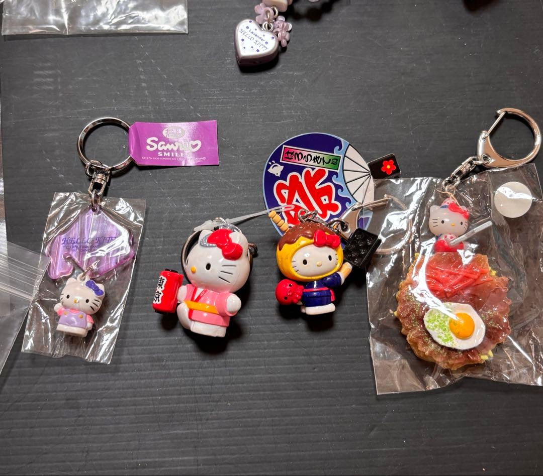 激レア、未開封多数！大量ご当地キティ ハローキティキーホルダーまとめ星座 温泉