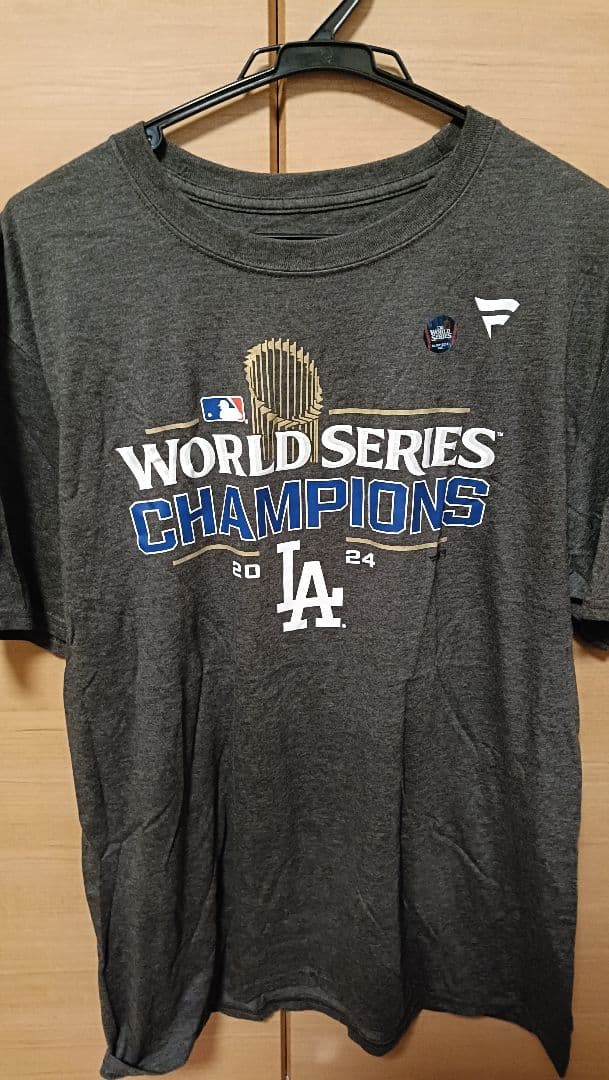 大谷翔平／ドジャース／ワールドシリーズ／チャンピオン／キャップ&Tシャツ