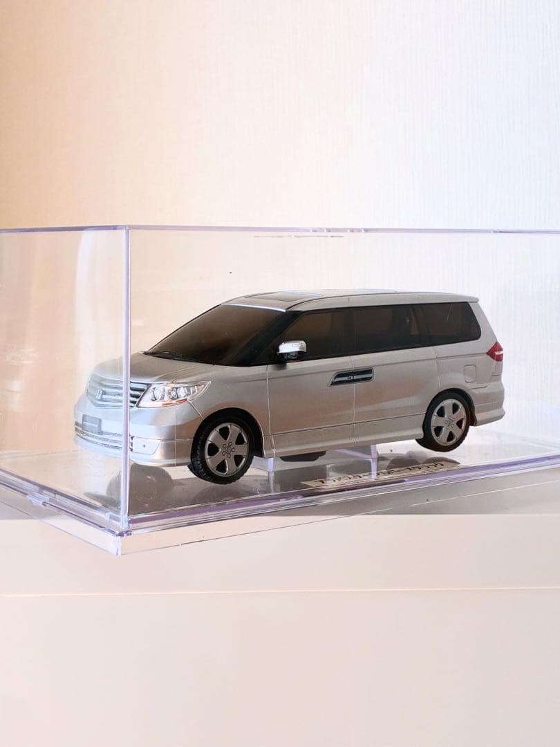 HONDA ホンダ　エリシオンプレステージ　 シルバー カラーサンプル