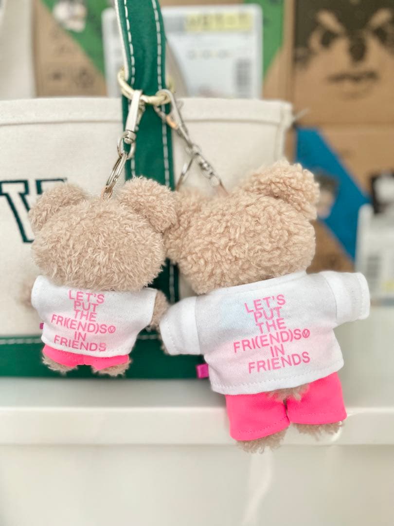 BTS テテ　FRI(END)S Tシャツ　パンゴム&ミニパンゴム